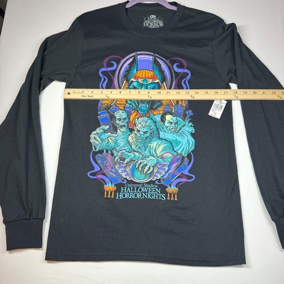 Universal Studios NEW Halloween HHN 2022 Shirt Sz S‎ Monsters Horror Long Sleeve - Picture 8 of 12